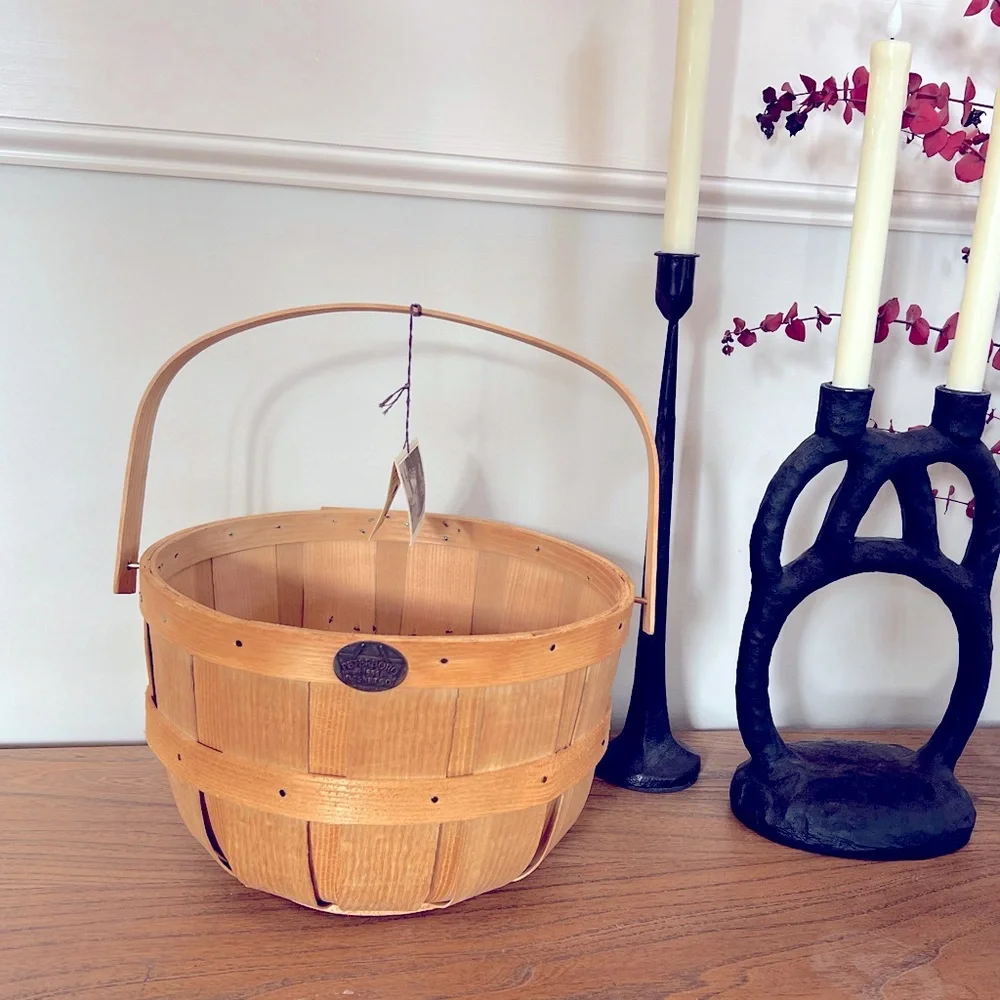 Peterboro Authentic Handcrafted Round Basket Primitive Appalachia Ash & Burch